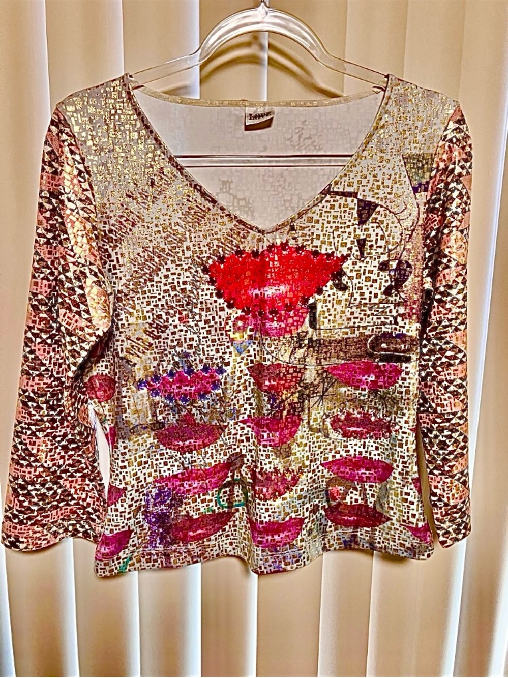 Women’s Multicolor Long-Sleeve Jersey Top with Metallic Accents